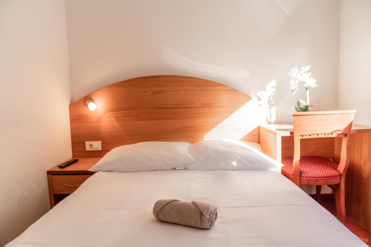 Hotel Medno Eksteriør billede